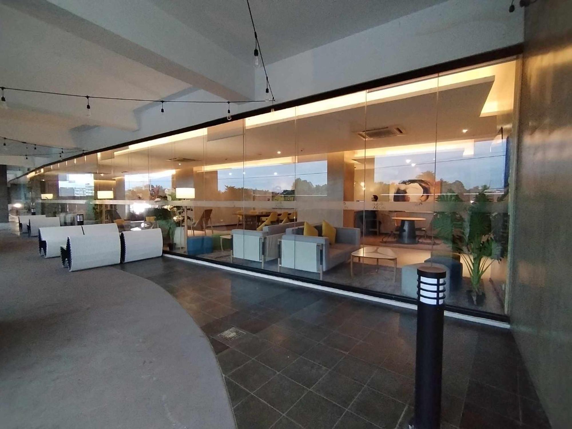 Aeontower Suites&Hotel By Cmc Davao Экстерьер фото